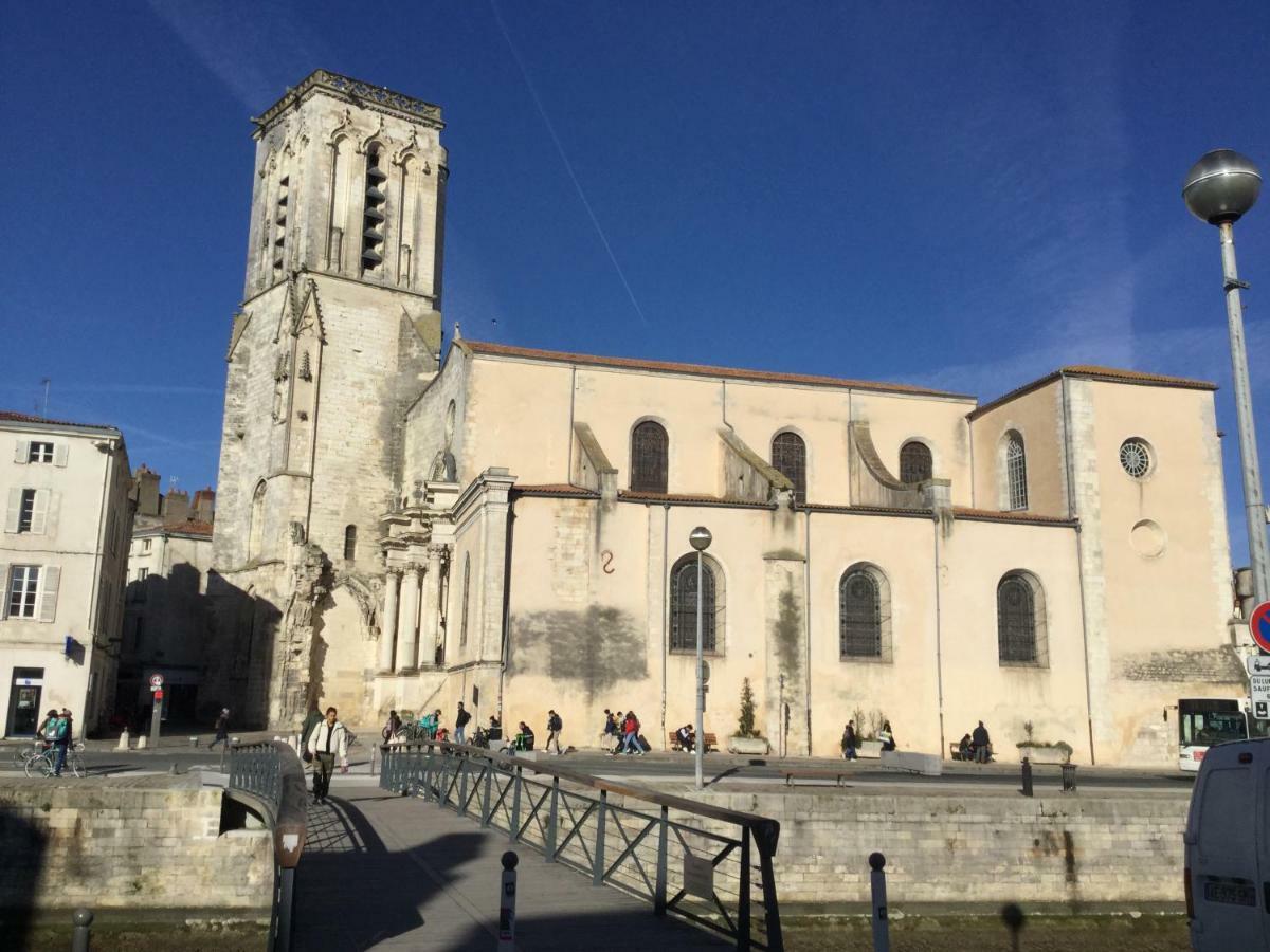 Appartement Centre Ville Pres Du Port Avec Parking Et Wifi La Rochelle  Ngoại thất bức ảnh